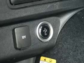 Ford Kuga (2024) thumbnail 33