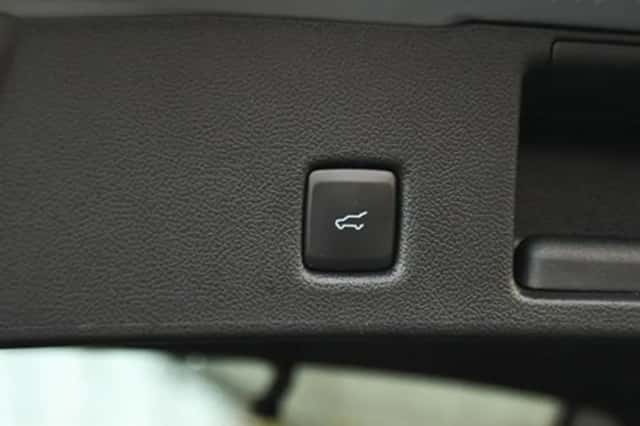 Ford Kuga (2024) thumbnail 34
