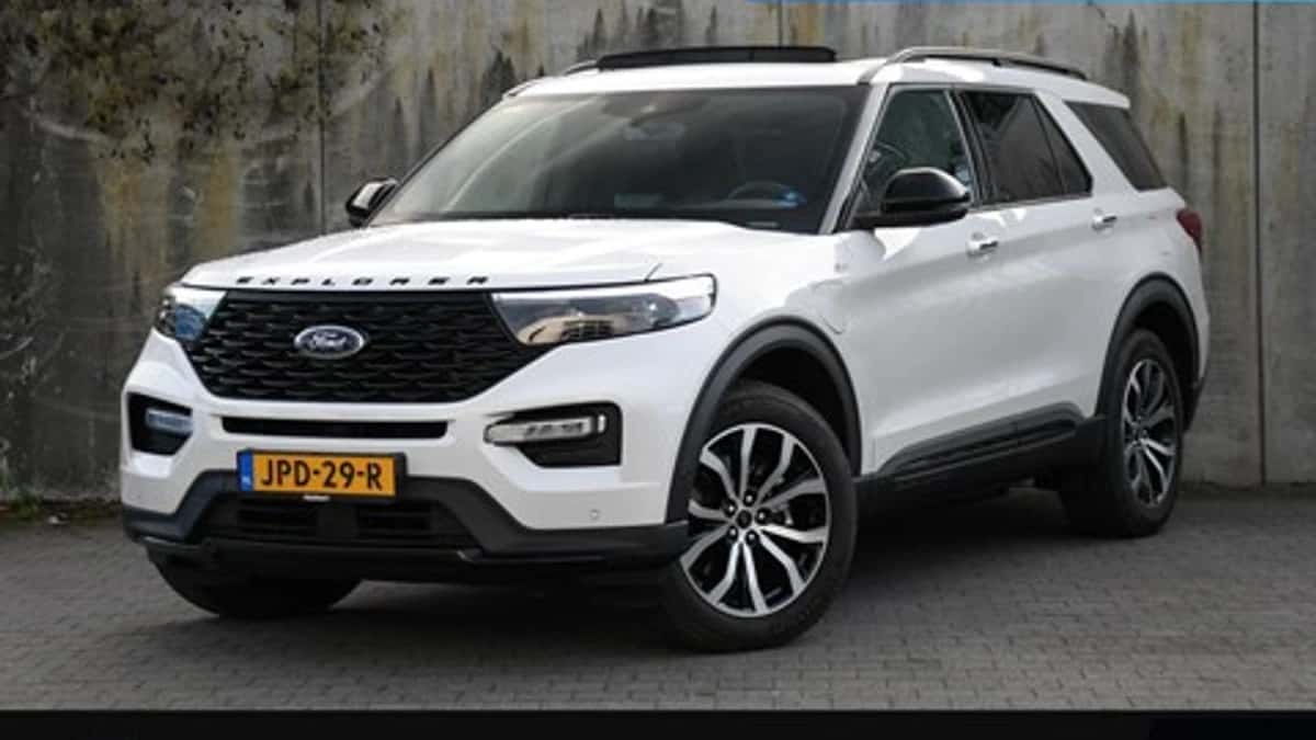 Ford Explorer (2025) — foto 1