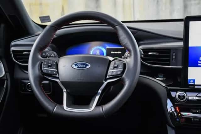 Ford Explorer (2025) thumbnail 25