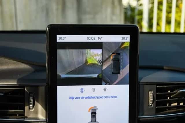 Ford Explorer (2025) thumbnail 30