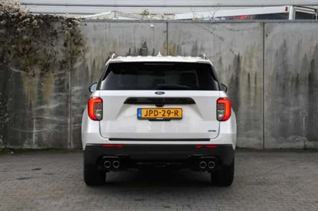 Ford Explorer (2025) thumbnail 9