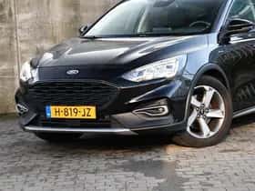 Ford Focus (2020) thumbnail 2