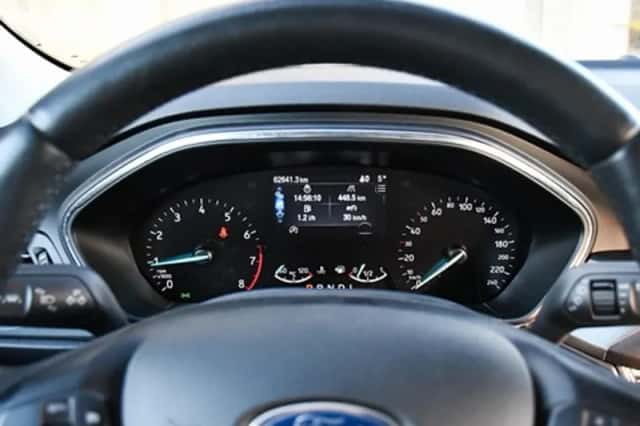 Ford Focus (2020) thumbnail 16