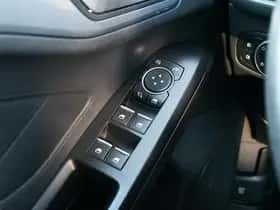 Ford Focus (2020) thumbnail 31