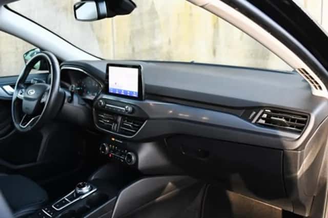 Ford Focus (2020) thumbnail 9