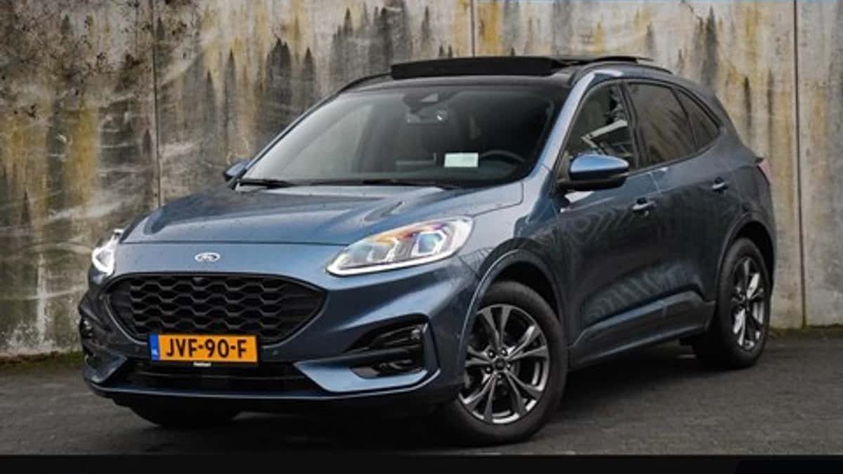 Ford Kuga (2023) — foto 1