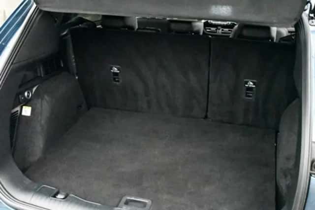 Ford Kuga (2023) thumbnail 17