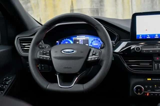 Ford Kuga (2023) thumbnail 20