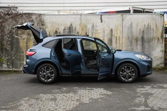 Ford Kuga (2023) thumbnail 43