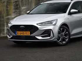 Ford Focus (2022) thumbnail 2