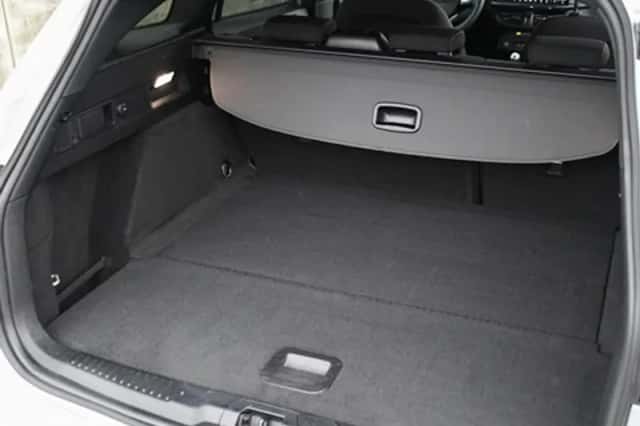 Ford Focus (2022) thumbnail 12