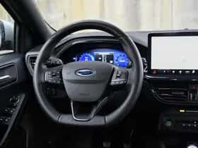 Ford Focus (2022) thumbnail 14