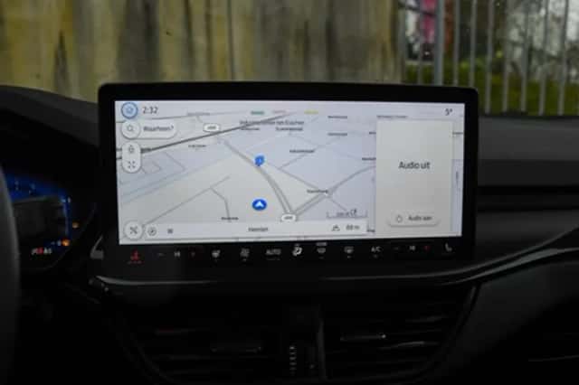 Ford Focus (2022) thumbnail 17