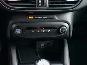 Ford Focus (2022) thumbnail 24