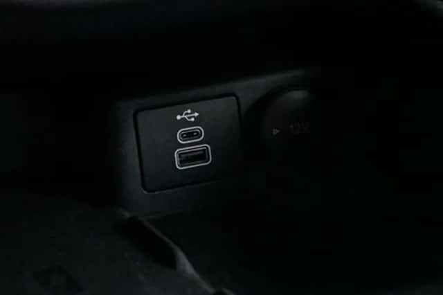 Ford Focus (2022) thumbnail 25