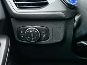 Ford Focus (2022) thumbnail 31