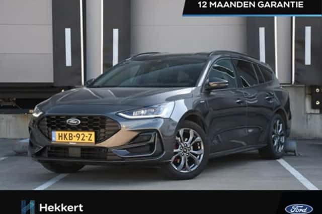 Ford Focus (2022) thumbnail 1