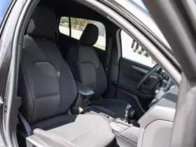 Ford Focus (2022) thumbnail 11