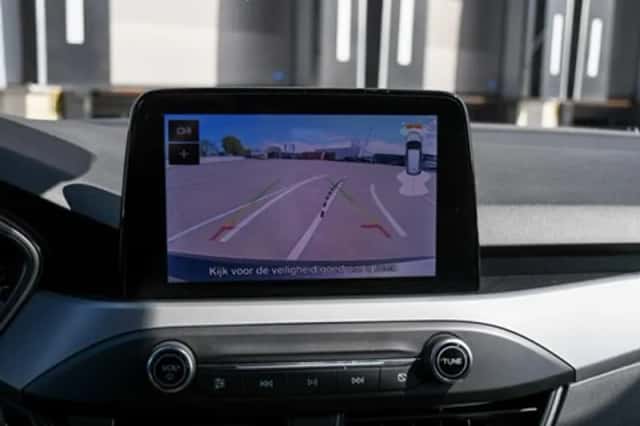 Ford Focus (2022) thumbnail 18