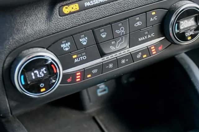 Ford Focus (2022) thumbnail 21