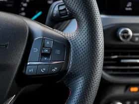 Ford Focus (2022) thumbnail 25