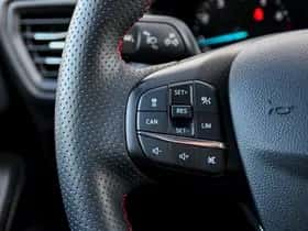 Ford Focus (2022) thumbnail 26