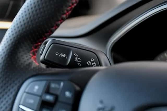 Ford Focus (2022) thumbnail 27