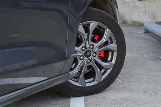 Ford Focus (2022) thumbnail 7