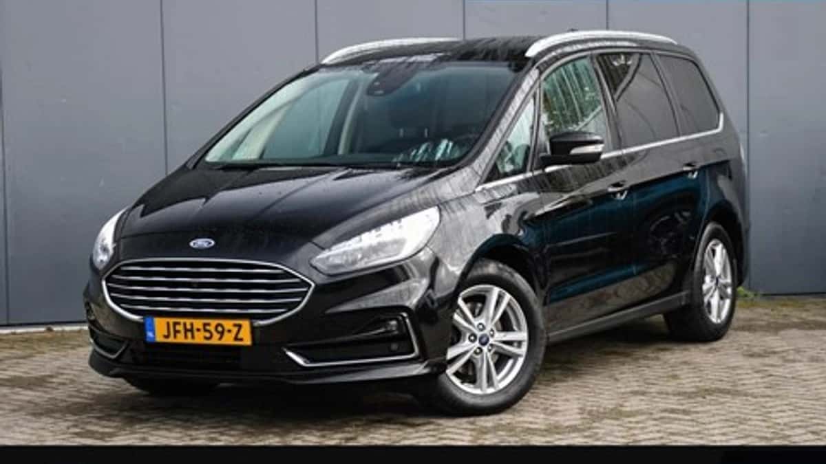 Ford Galaxy (2022) — foto 1