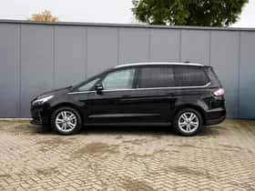 Ford Galaxy (2022) thumbnail 3