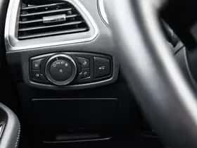 Ford Galaxy (2022) thumbnail 40