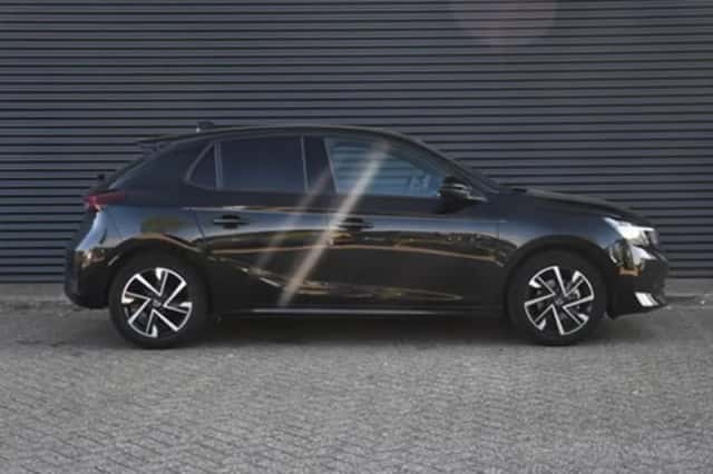 Opel Corsa (2024) thumbnail 3