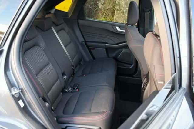 Ford Kuga (2022) thumbnail 14