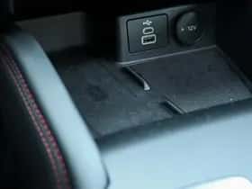 Ford Kuga (2022) thumbnail 33