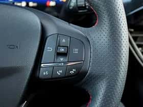 Ford Kuga (2022) thumbnail 36