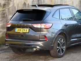 Ford Kuga (2022) thumbnail 7