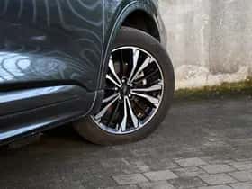 Ford Kuga (2022) thumbnail 8