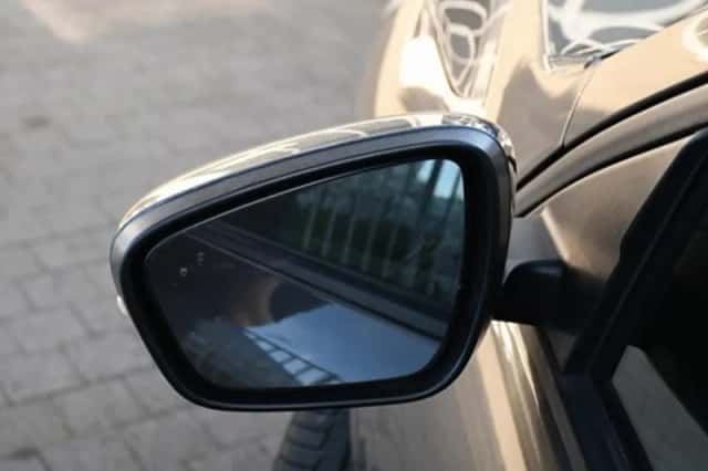 Ford Kuga (2022) thumbnail 9