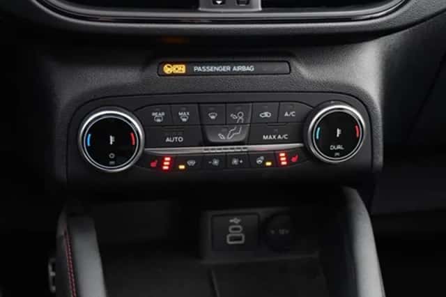 Ford Kuga (2022) thumbnail 29