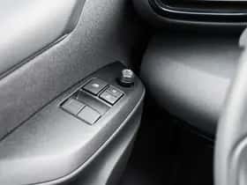 Mazda 2 (2025) thumbnail 26