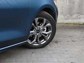 Ford Focus (2025) thumbnail 7