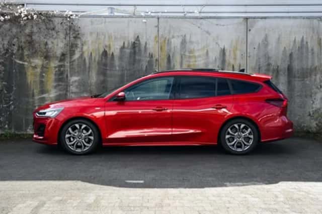 Ford Focus (2024) thumbnail 4