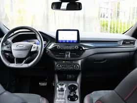 Ford Kuga (2022) thumbnail 19