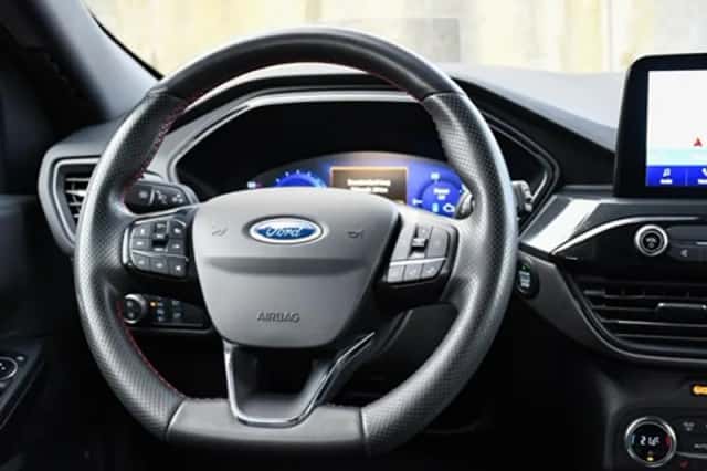 Ford Kuga (2022) thumbnail 20