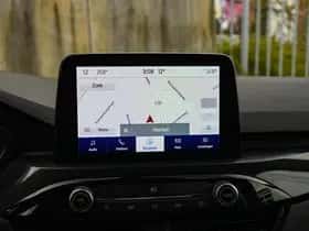 Ford Kuga (2022) thumbnail 25