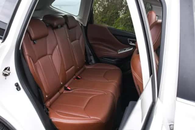 Subaru Forester (2020) thumbnail 15