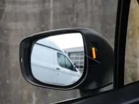 Subaru Forester (2020) thumbnail 9