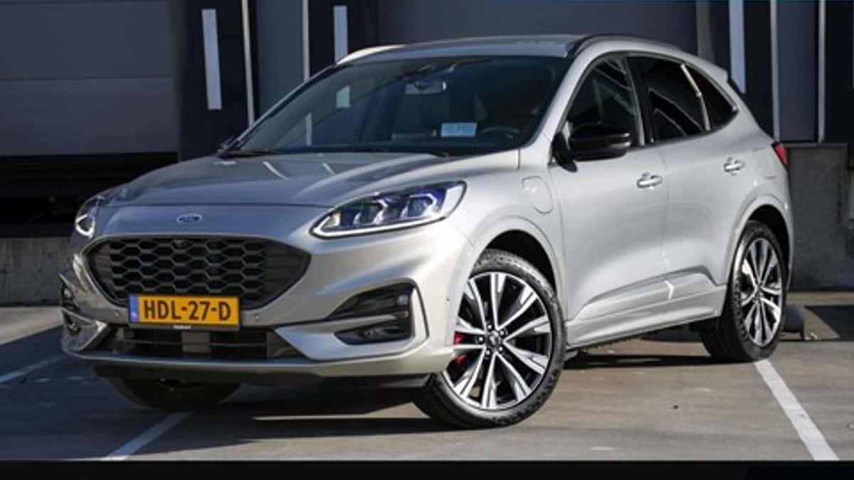 Ford Kuga (2022) — foto 1