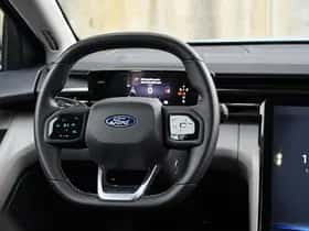 Ford Explorer (2024) thumbnail 16